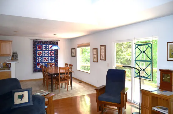 160 Micahs Xing, Reeds Spring, MO 65737