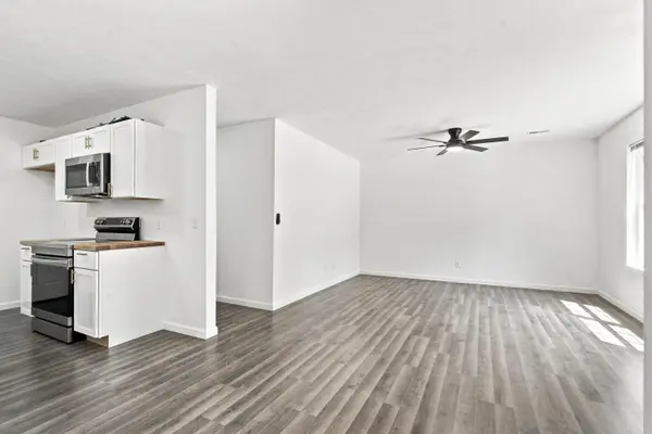 4003 Buckeye Road, Merriam Woods, MO 65740
