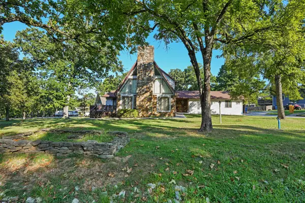 7 Scottsdale Circle, Branson West, MO 65737