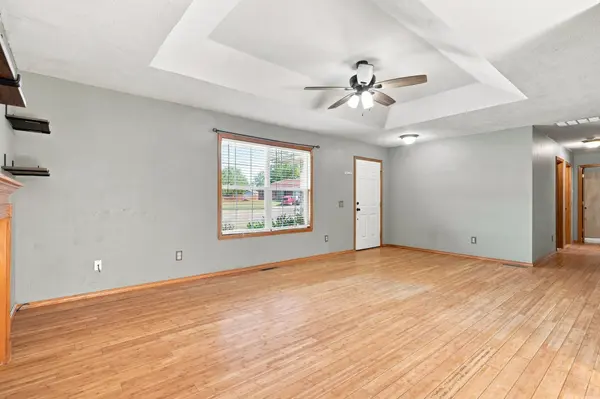 936 S Duke CT, Springfield, MO 65802