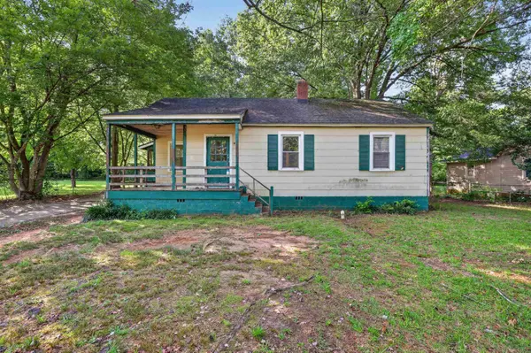204 Anderson DR, Spartanburg, SC 29302