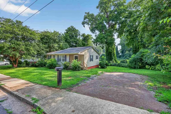 100 Celestial ST, Spartanburg, SC 29306