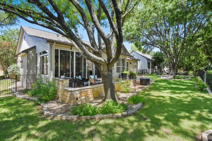 104 Wild Rose DR, Georgetown, TX 78633