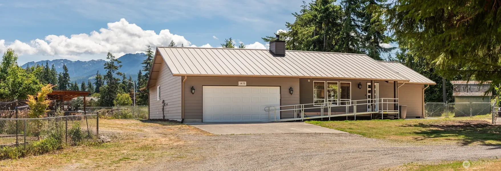 1419 S Pacific Vista, Port Angeles, WA 98363