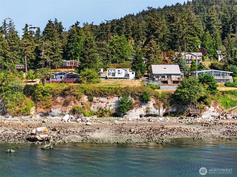 6938 Channel View DR, Anacortes, WA 98221