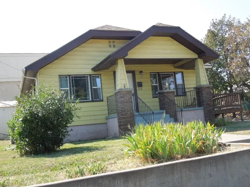 1627 W York Ave, Spokane, WA 99205
