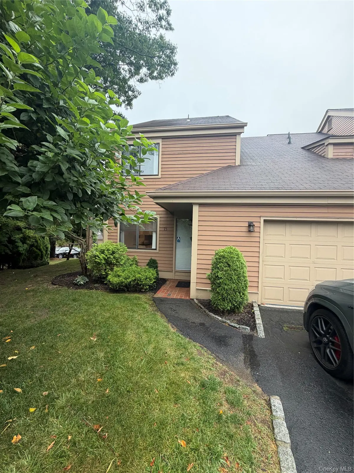 75 Greenway Close #75, Rye Brook, NY 10573