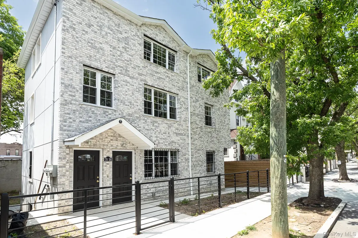 7036 70th ST, Glendale, NY 11385
