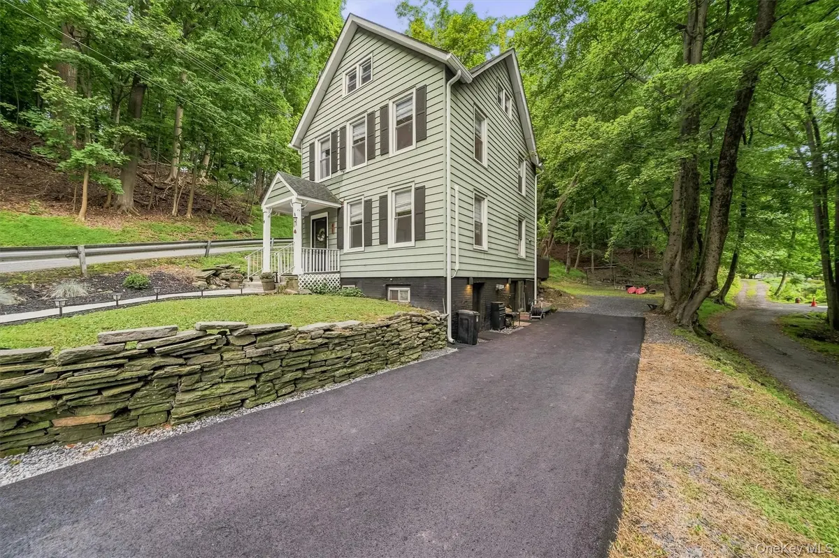 41 Wood AVE, Cornwall On Hudson, NY 12520