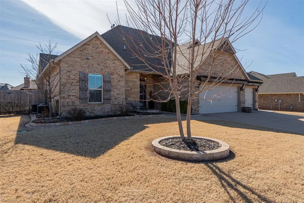 6140 Oxnard ST, Edmond, OK 73034