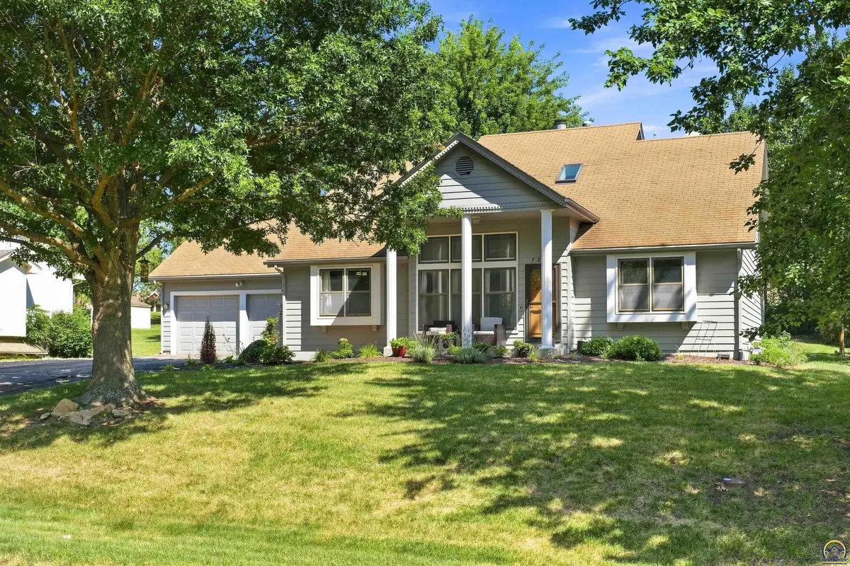 7204 SW 33rd ST, Topeka, KS 66614