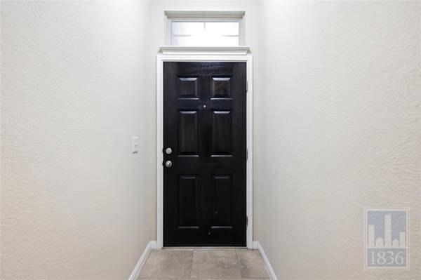 821 Schefer ST, Leander, TX 78641