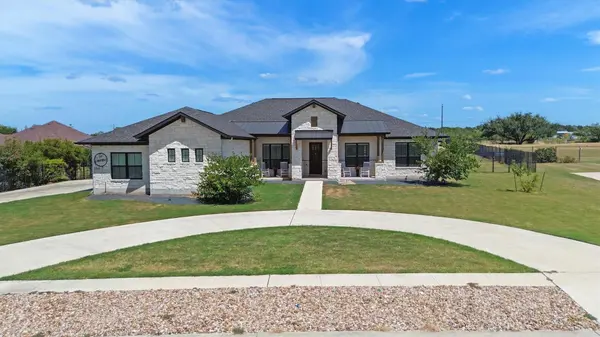 304 Buffalo TRL, Liberty Hill, TX 78642