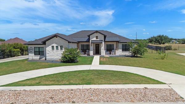 304 Buffalo TRL, Liberty Hill, TX 78642