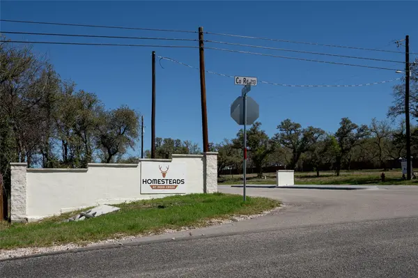 205 Legacy Oaks Ranch DR, Johnson City, TX 78636