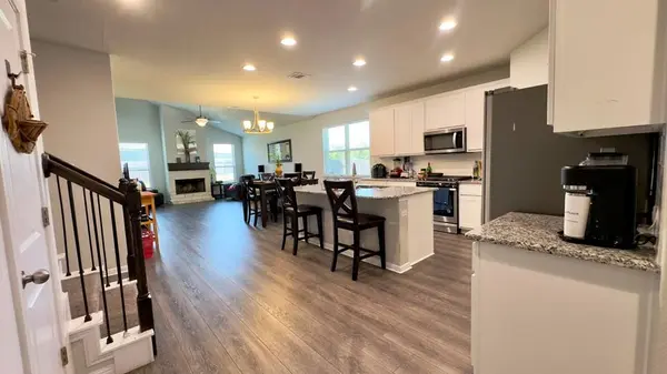 132 Greenock CV, Hutto, TX 78634