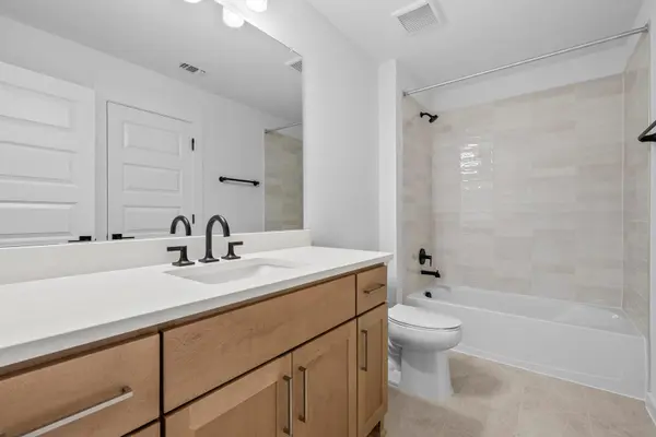 221 Maton WAY, Liberty Hill, TX 78642