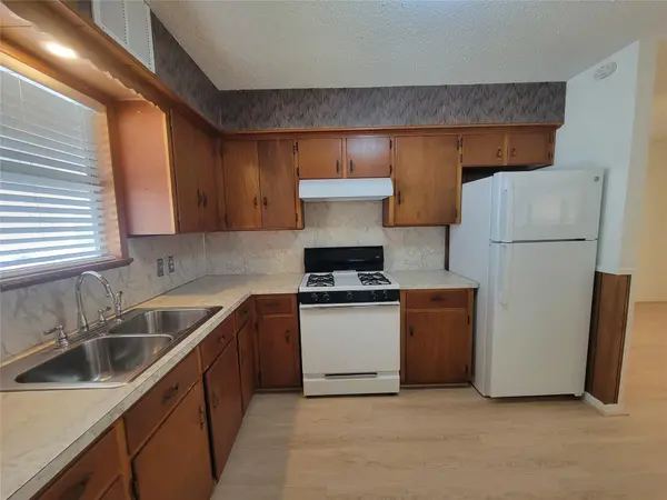 5806 Nassau DR #A, Austin, TX 78723
