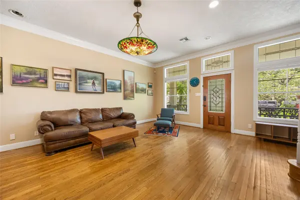5002 Avenue H, Austin, TX 78751