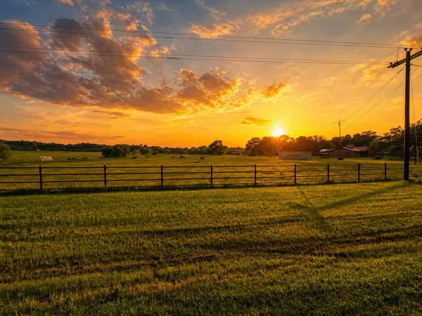 Address not disclosed, Cameron, TX 76520