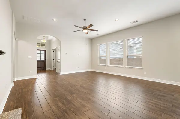 2137 Ringstaff RD, Leander, TX 78641