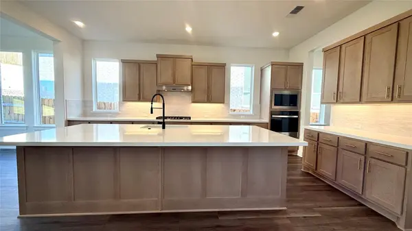 1432 Jolie Rose BND, Leander, TX 78641