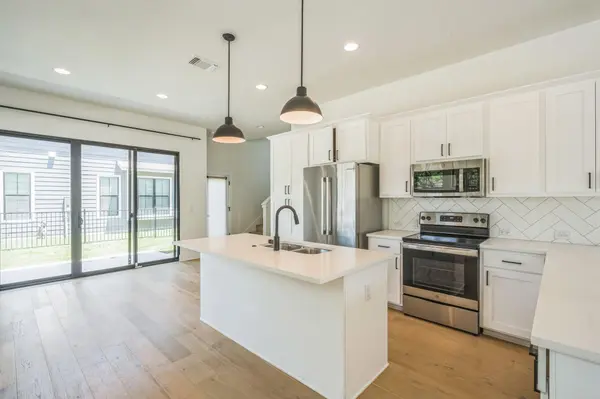1701 S Pine ST #A, Georgetown, TX 78626