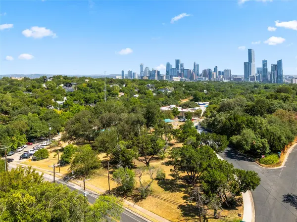 2303 East Side DR #210, Austin, TX 78704