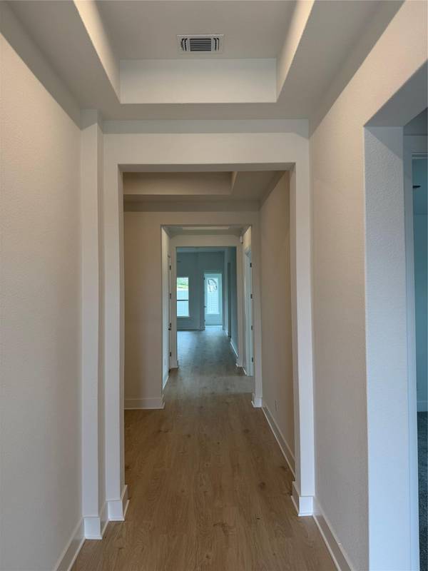 501 Texas Sky DR, Georgetown, TX 78628