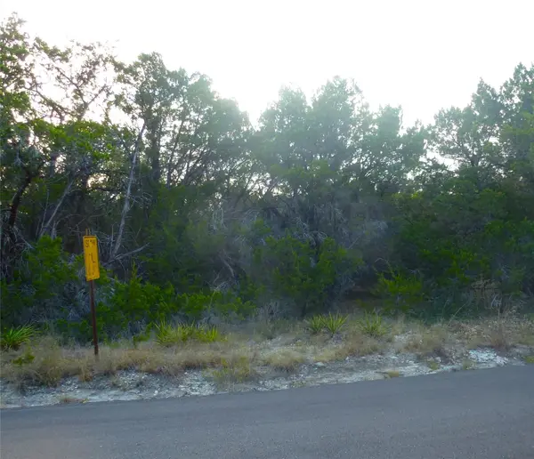 6300 Deer Run, Lago Vista, TX 78645