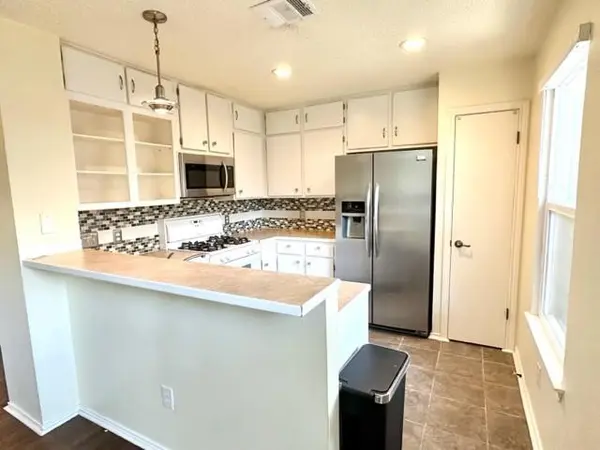 5934 Kevin Kelly PL, Austin, TX 78727