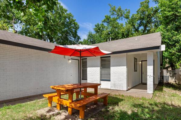 2311 Burleson RD #A #B, Austin, TX 78741