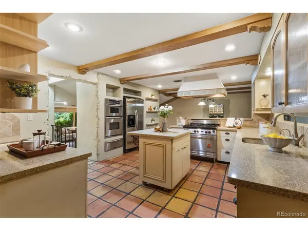 15 El Encanto, Colorado Springs, CO 80906