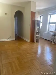 83-44 Lefferts Blvd #6M, Kew Gardens, NY 11415