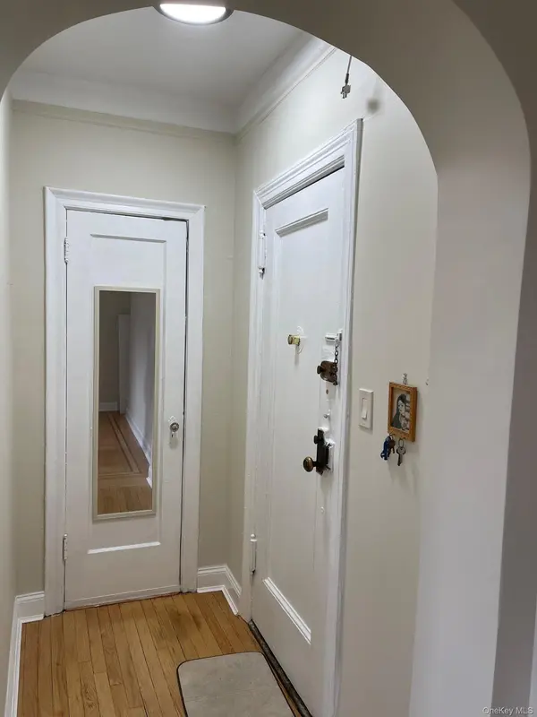83-44 Lefferts Blvd #6M, Kew Gardens, NY 11415