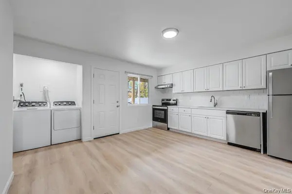 54 Evergreen ##A, West Babylon, NY 11704