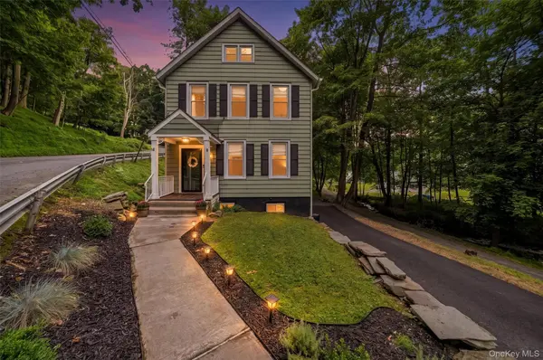 41 Wood AVE, Cornwall On Hudson, NY 12520