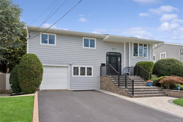 2917 Len DR, Bellmore, NY 11710