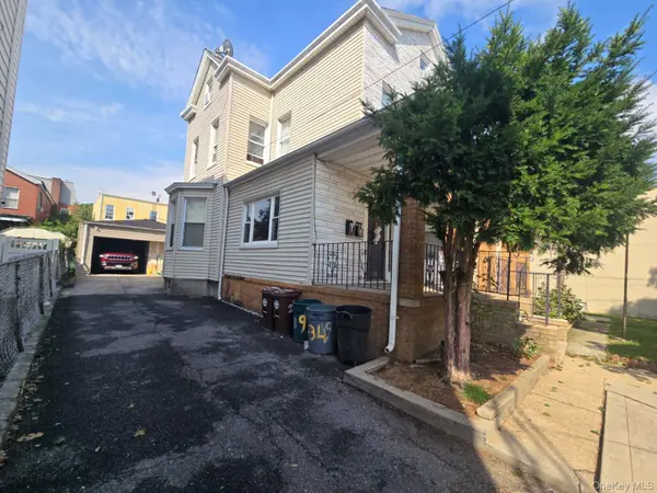 9734 86th ST, Ozone Park, NY 11416