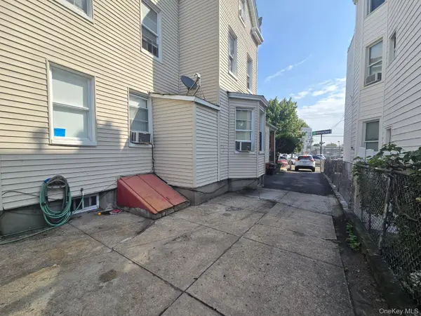 9734 86th ST, Ozone Park, NY 11416