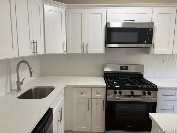 152-72 Melbourne AVE #1D, Flushing, NY 11367