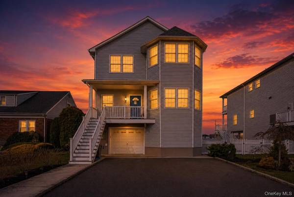 718 Guy Lombardo AVE, Freeport, NY 11520