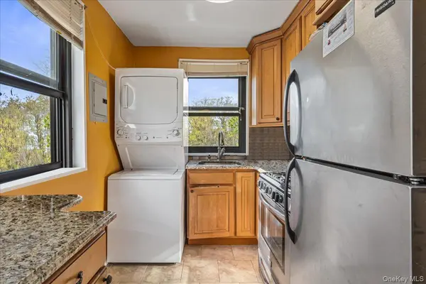 160-10 Cross Island Pkwy #6-178, Whitestone, NY 11357