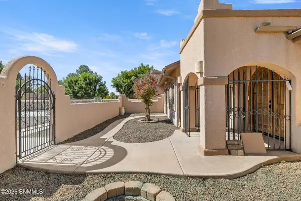 2591 Tularosa DR, Las Cruces, NM 88007