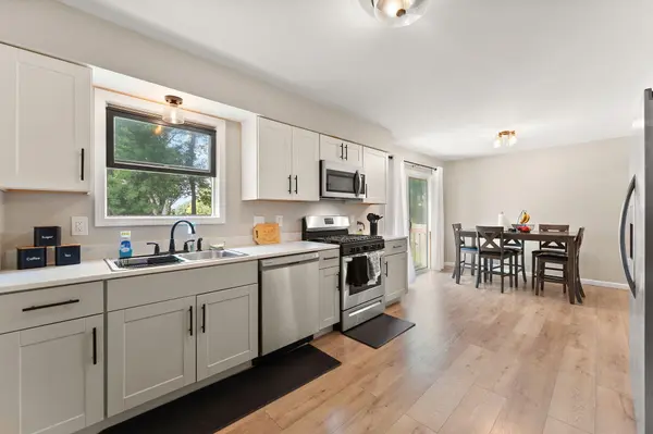 1318 Whippoorwill Road, Valparaiso, IN 46383
