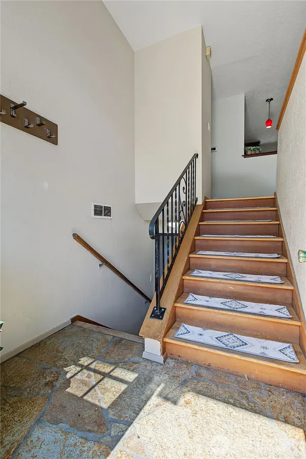 3710 S 268th, Kent, WA 98032
