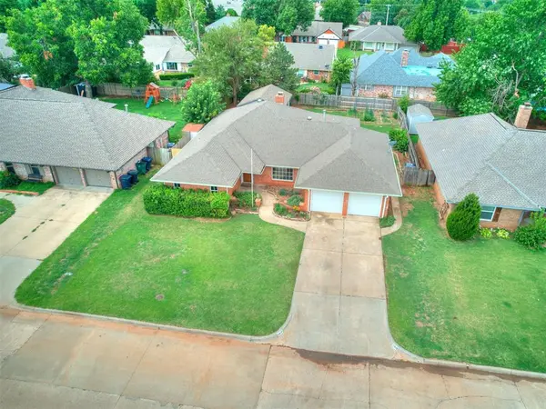 5812 NW 83rd ST, Oklahoma City, OK 73132