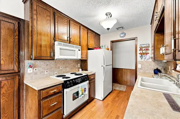 1815 N Briarwood DR, Stillwater, OK 74075