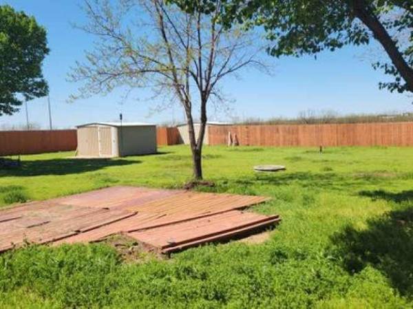 10 SW Bradbury CIR, Lawton, OK 73505