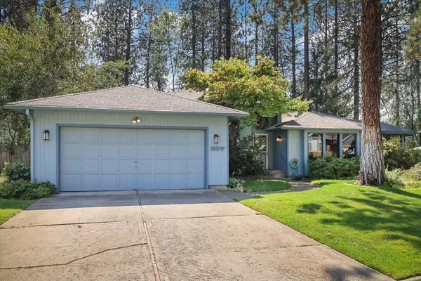 207 W Woodway Ave, Spokane, WA 99218